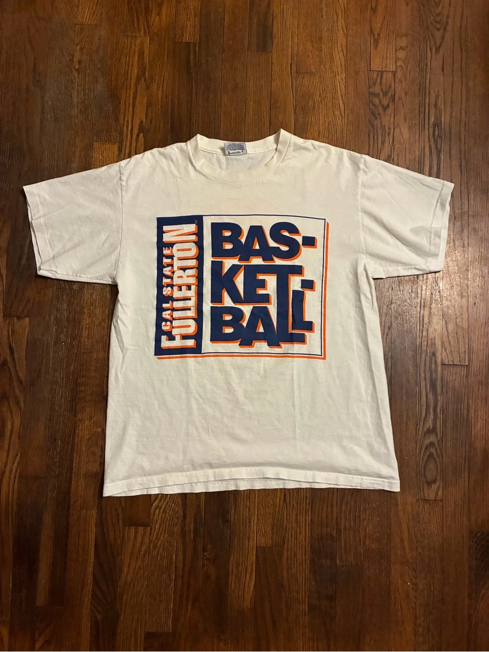 Vintage Reebok cal state Fullerton basketball tshirt size large